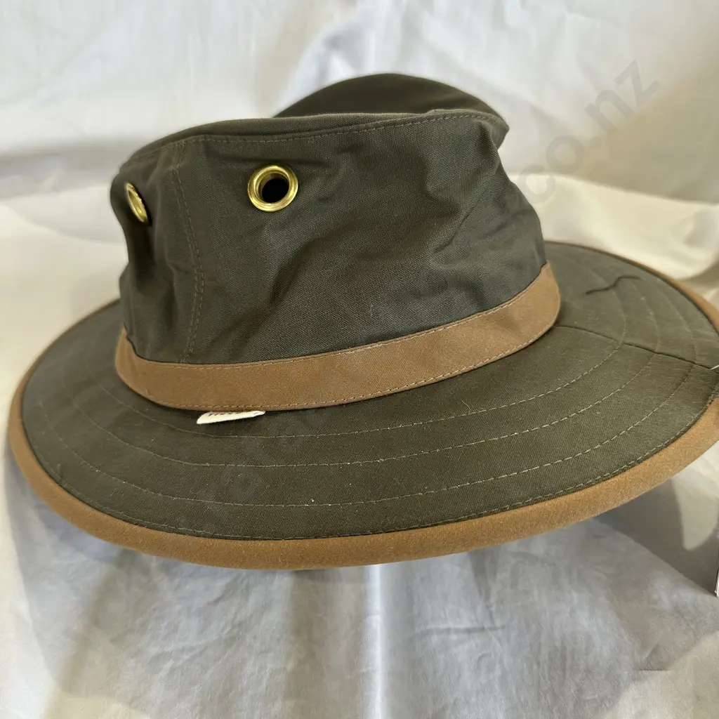 Canada Tilley outback hat M/$159 Image 1++