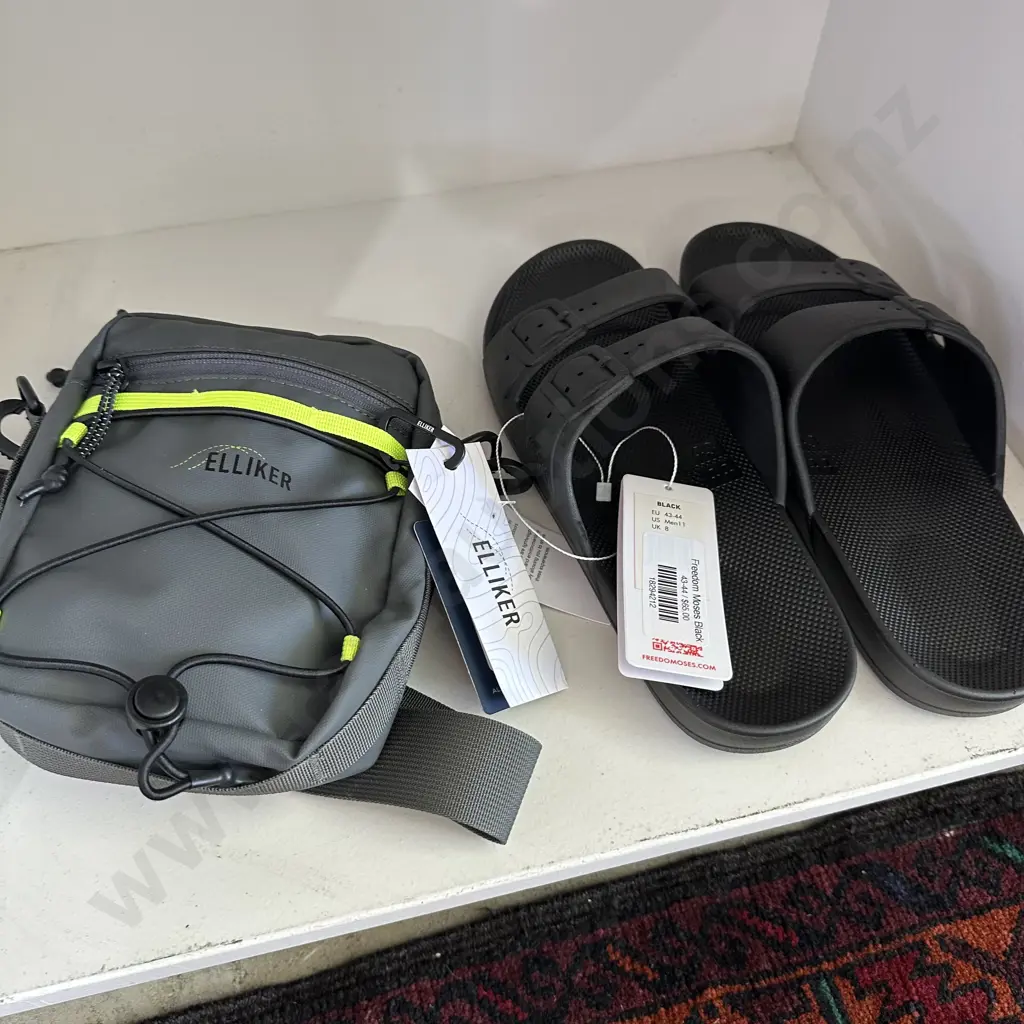 Moses 43-44/$65, Elliker bag rrp $79 Image 1++
