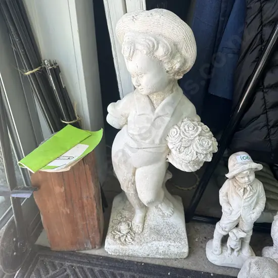 Statue 660mm tall