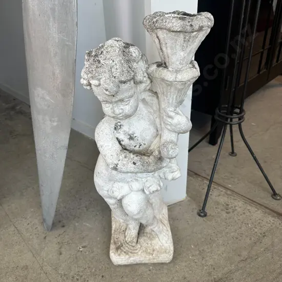 Statue 670mm high