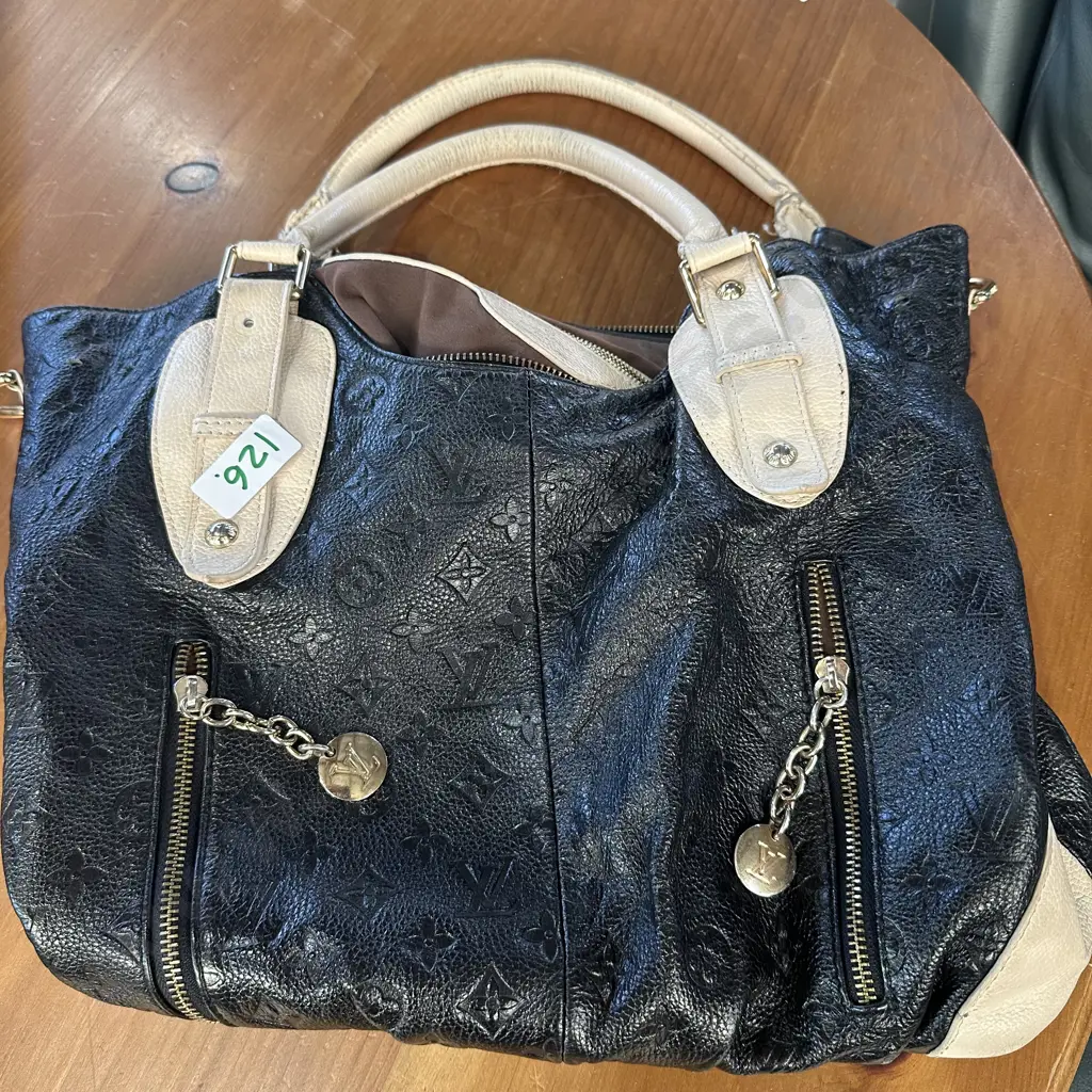 Early  Louis Vuitton hand bag Image 1++