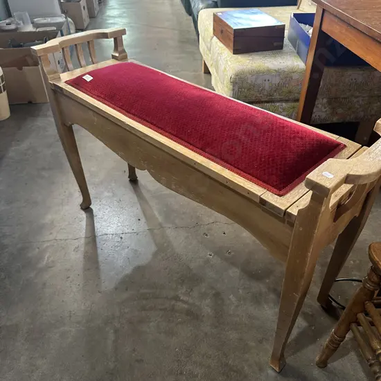 Double piano stool