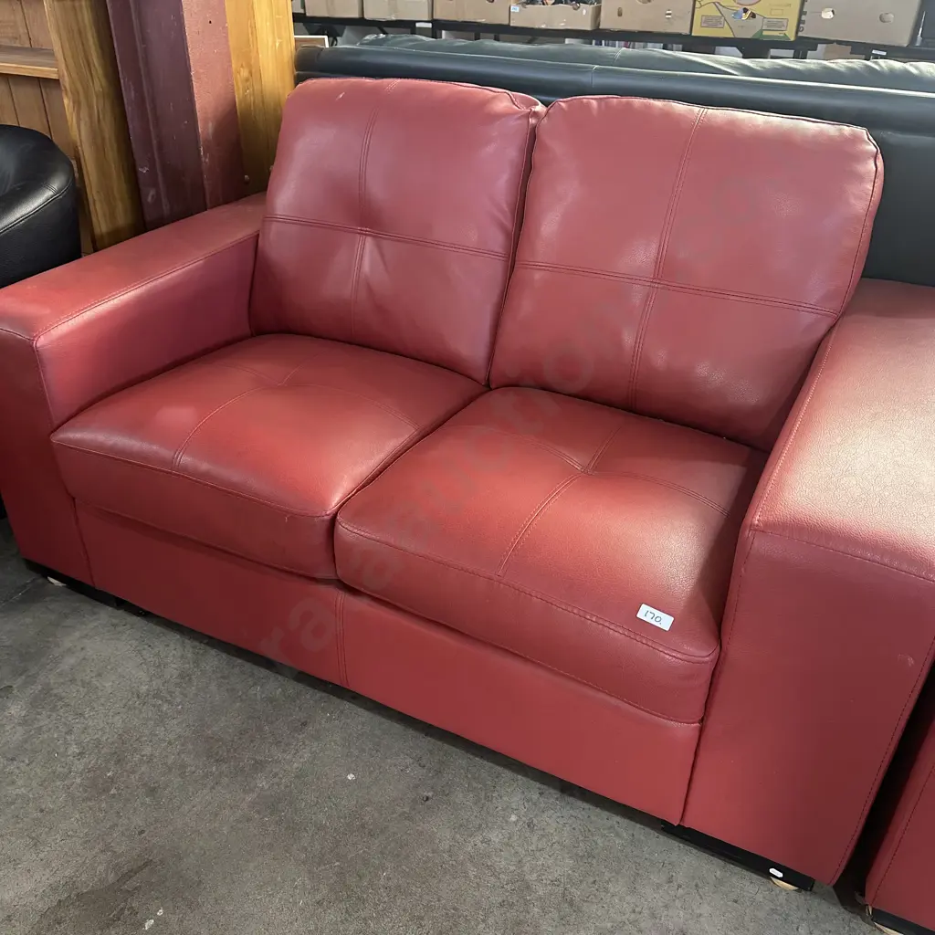 Pr Red Leather sofas Image 1++