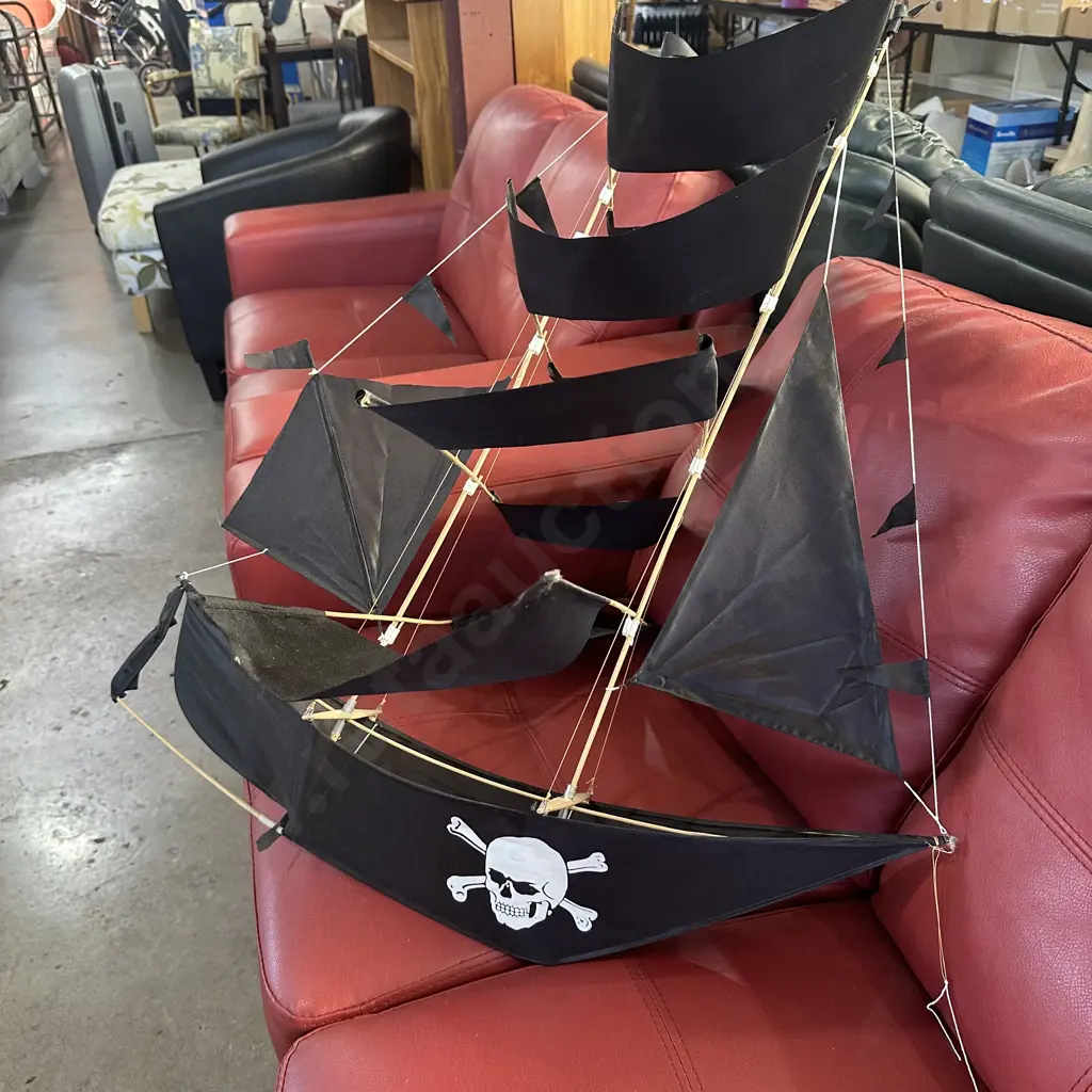 Pirate ship kite Image 1++