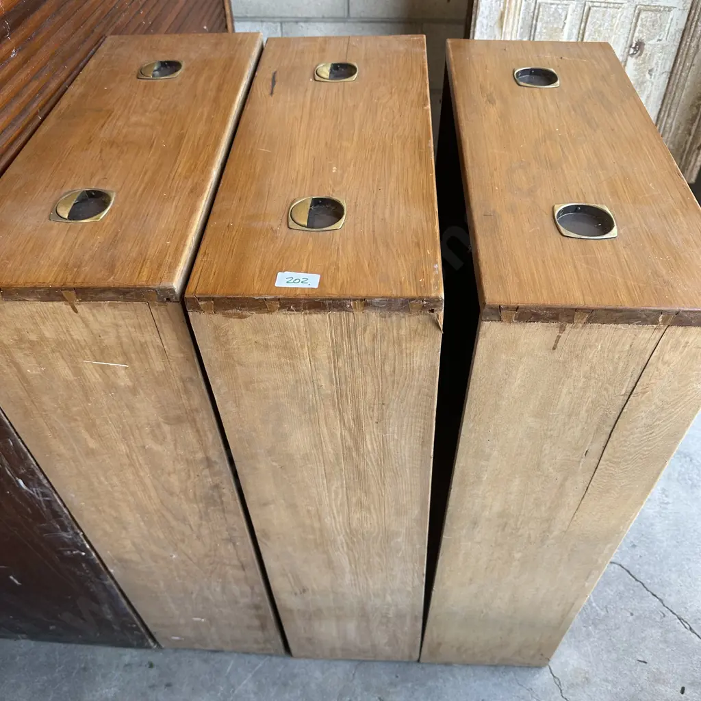 Solid Rimu drawers Image 1++