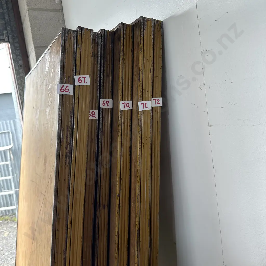 Trestle table 2085mm x 760mm x 745mm high Image 1++