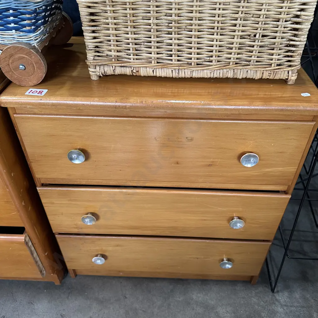 Chest of drawers Image 1++