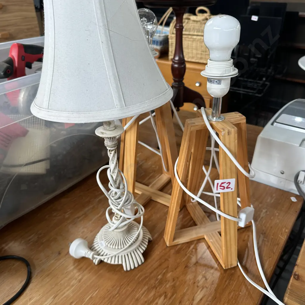Pair of lamps and another Image 1++