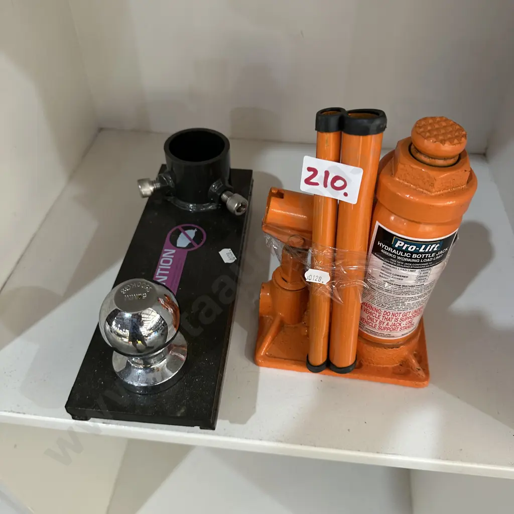 bottle jack and towball extension Image 1++