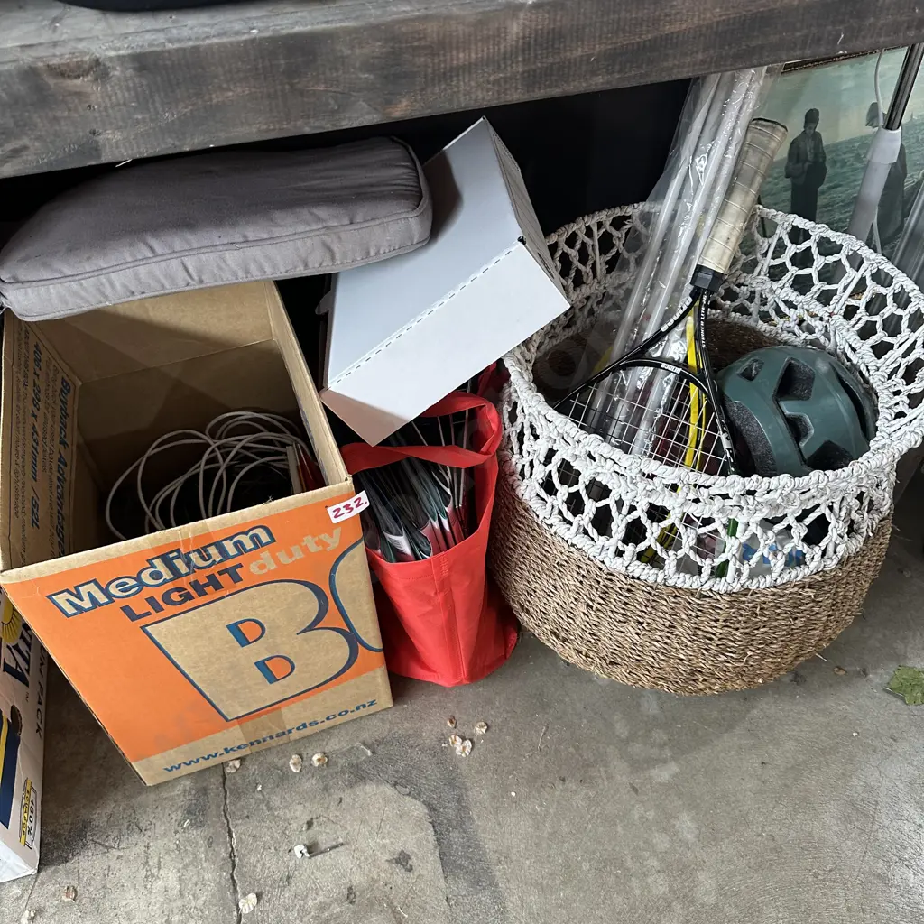 wicker basket and contents etc Image 1++