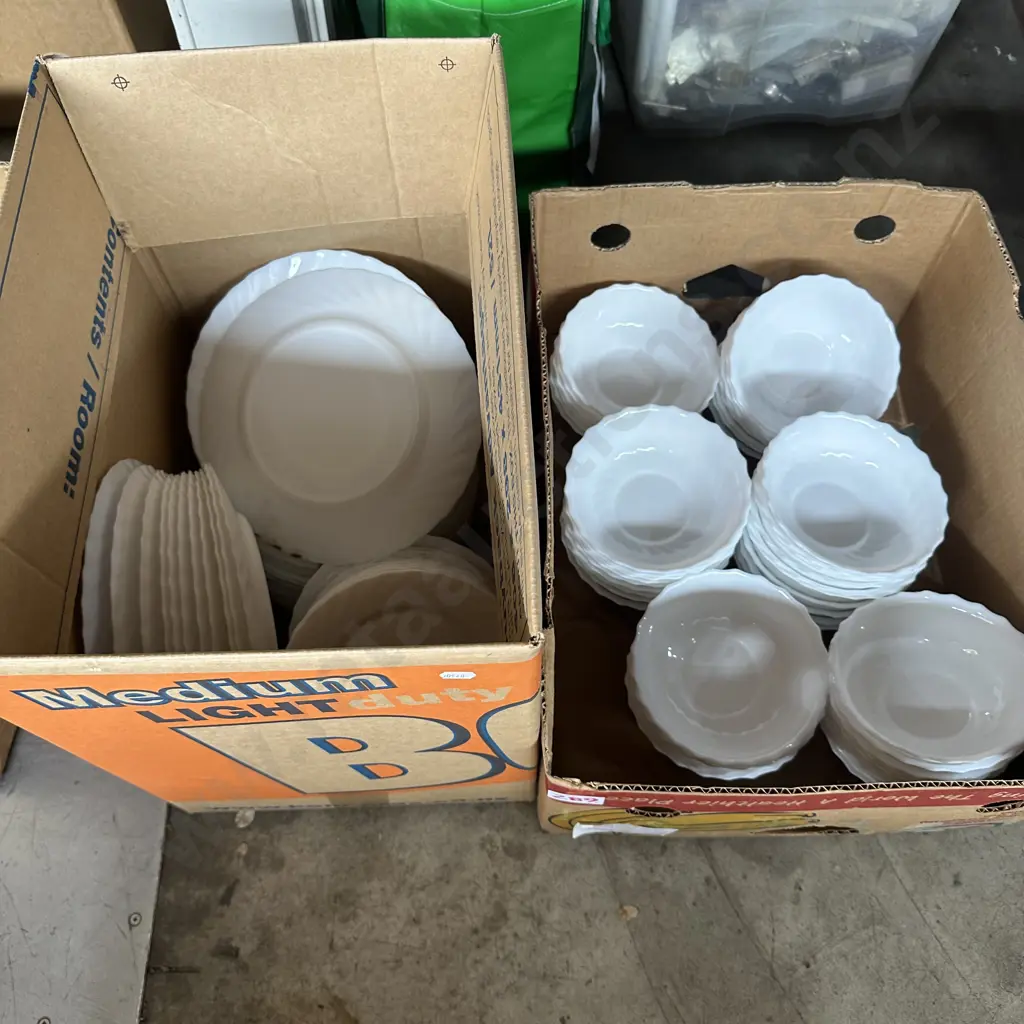 2 box crockery Image 1++