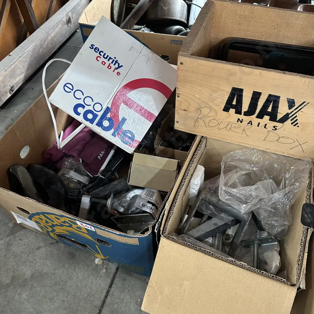 Nail box, boxes of saw parts and security cable Image 1++