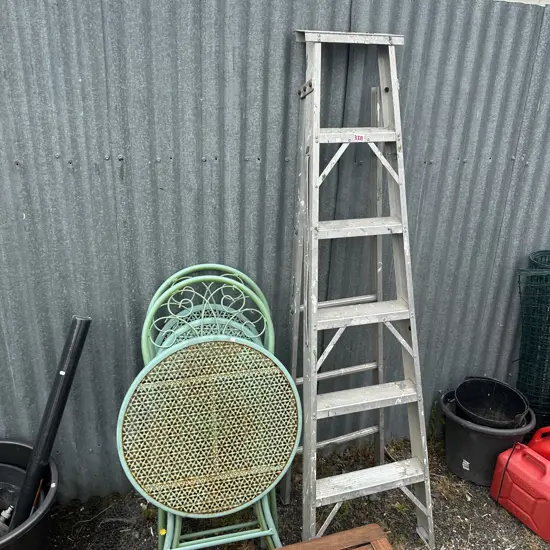 Aluminium ladder and patio set - average