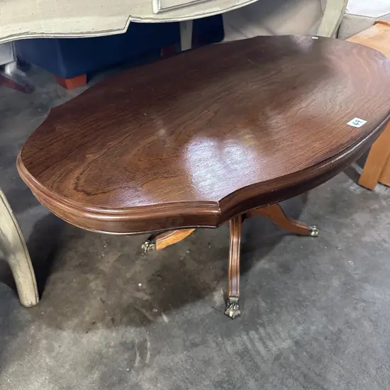Pedestal coffee table