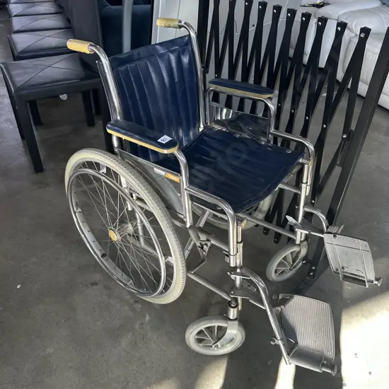 Wheel chair