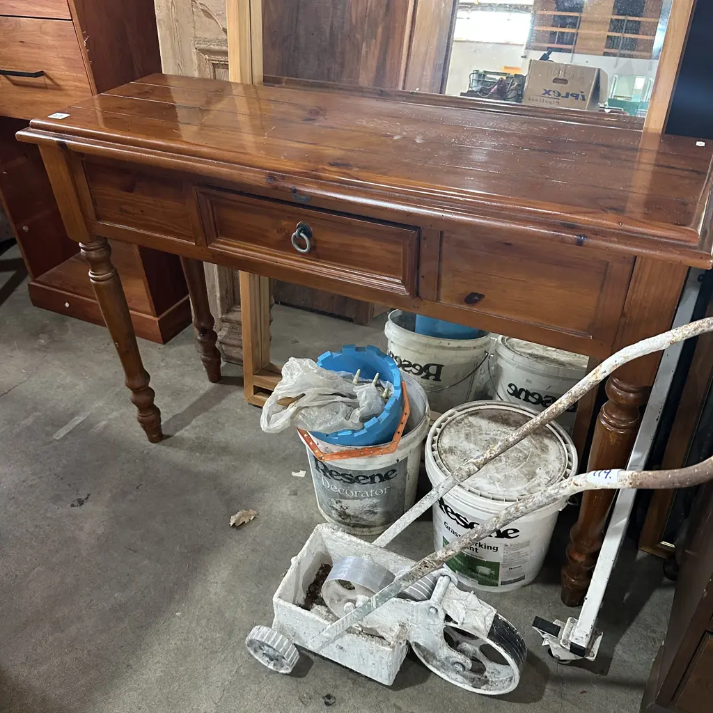 Outback furniture hall table Image 1++