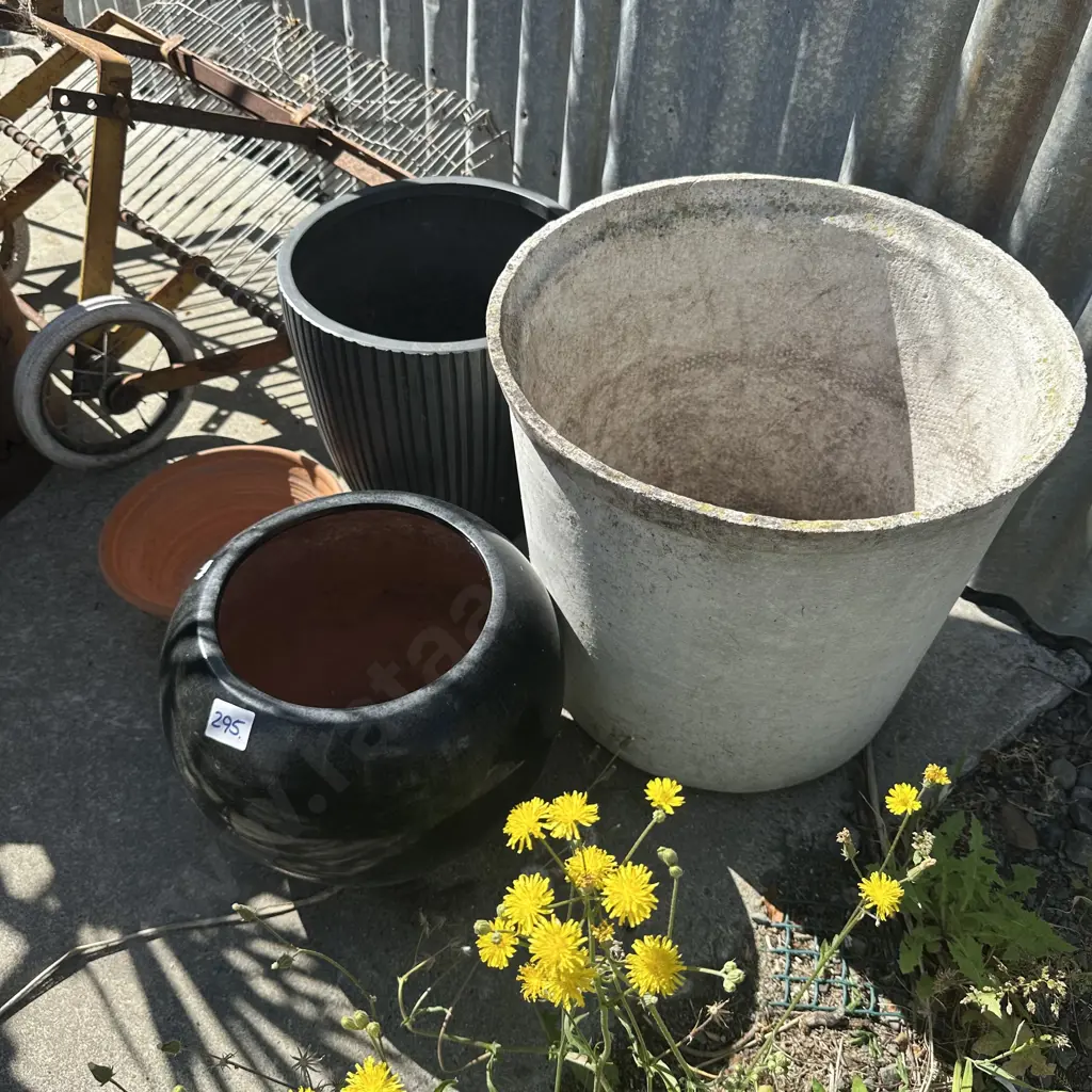 4 pots Image 1++