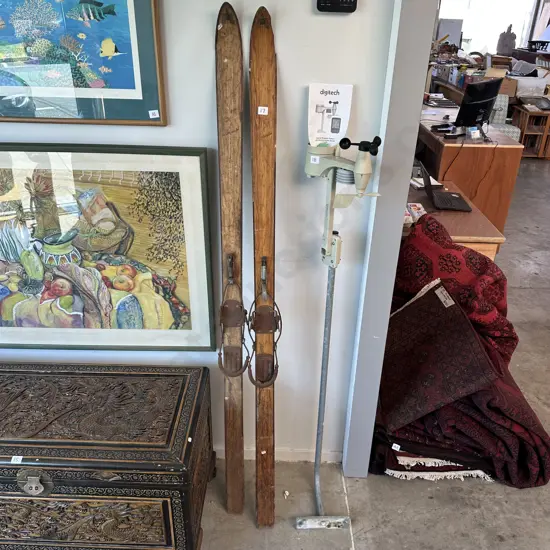 antique skis