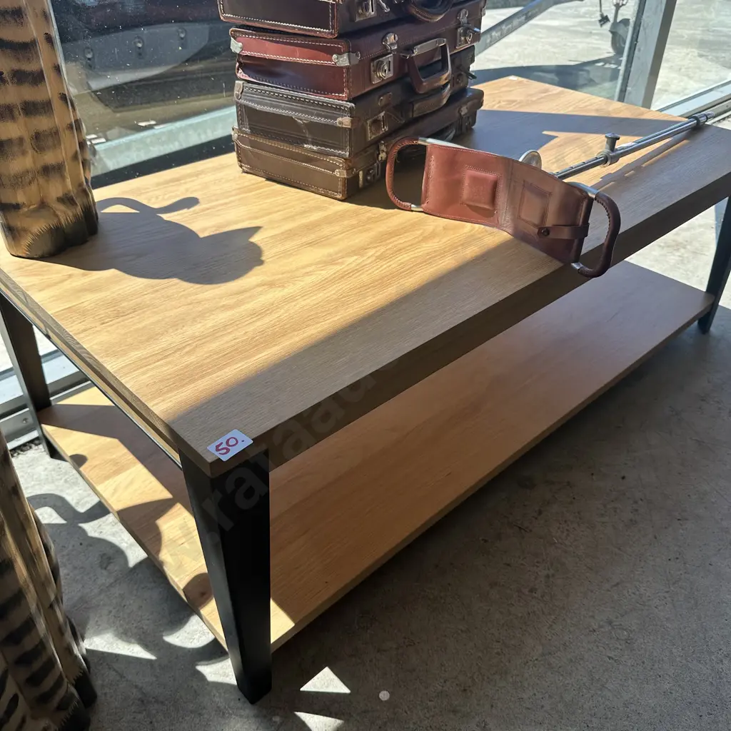 La Z Boy coffee table Image 1++