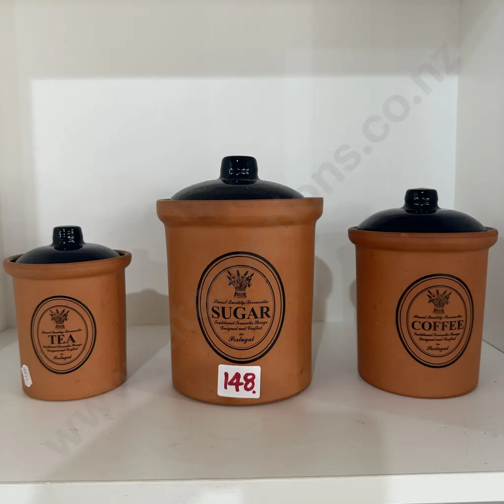 Set of three pottery jars. Image 1++