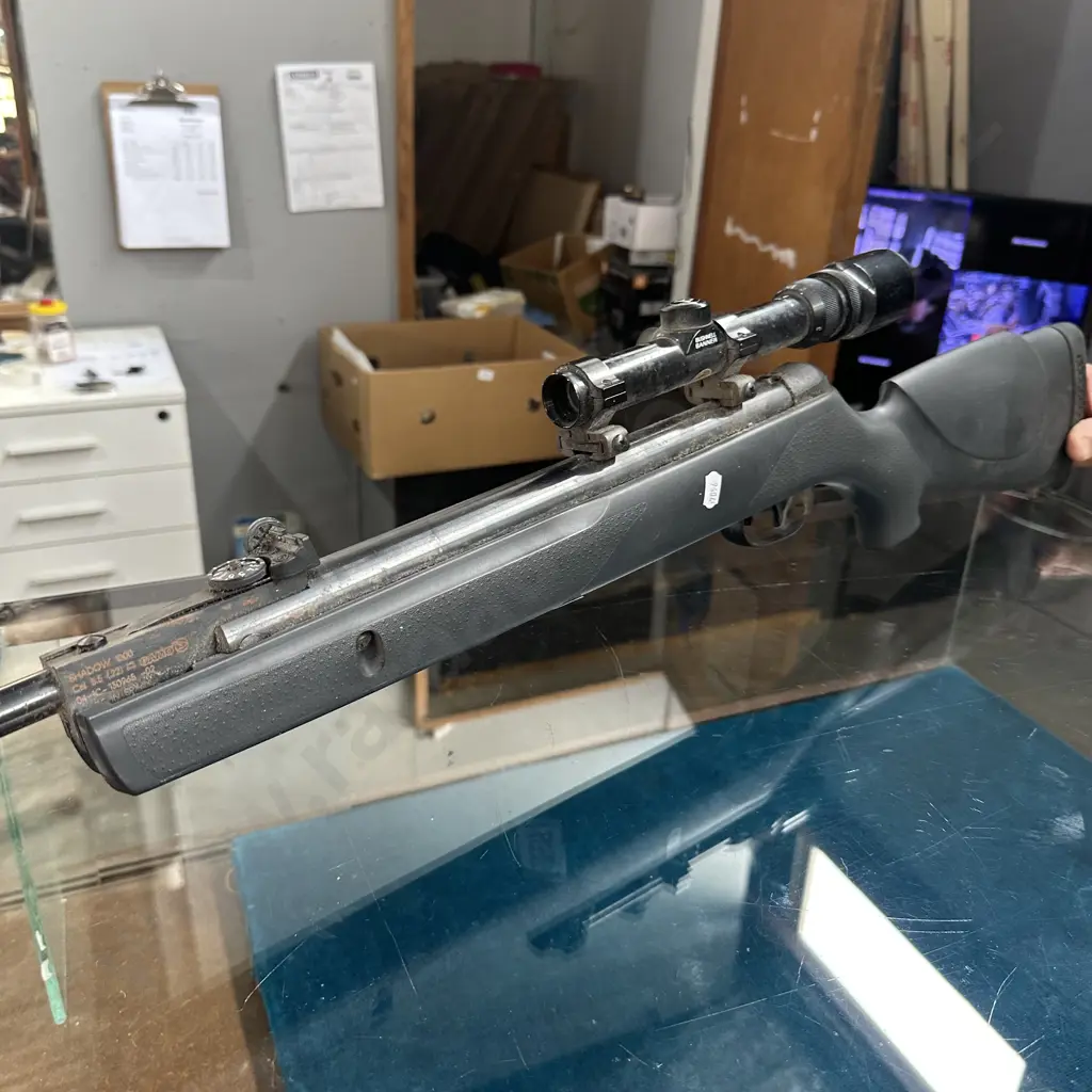 .22 Air rifle and scope Image 1++
