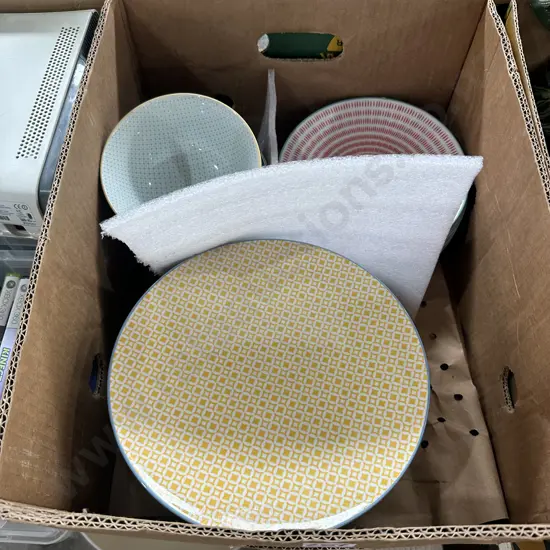 Colourful plates and bowls.
