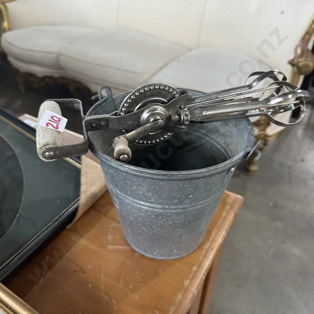 Small bucket and vintage egg beater Image 1++