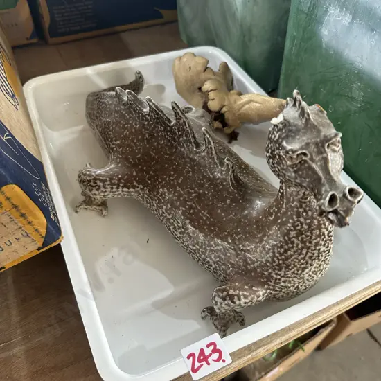 wooden lizard and pottery dragon (damage ears)