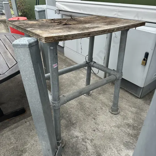 potting table