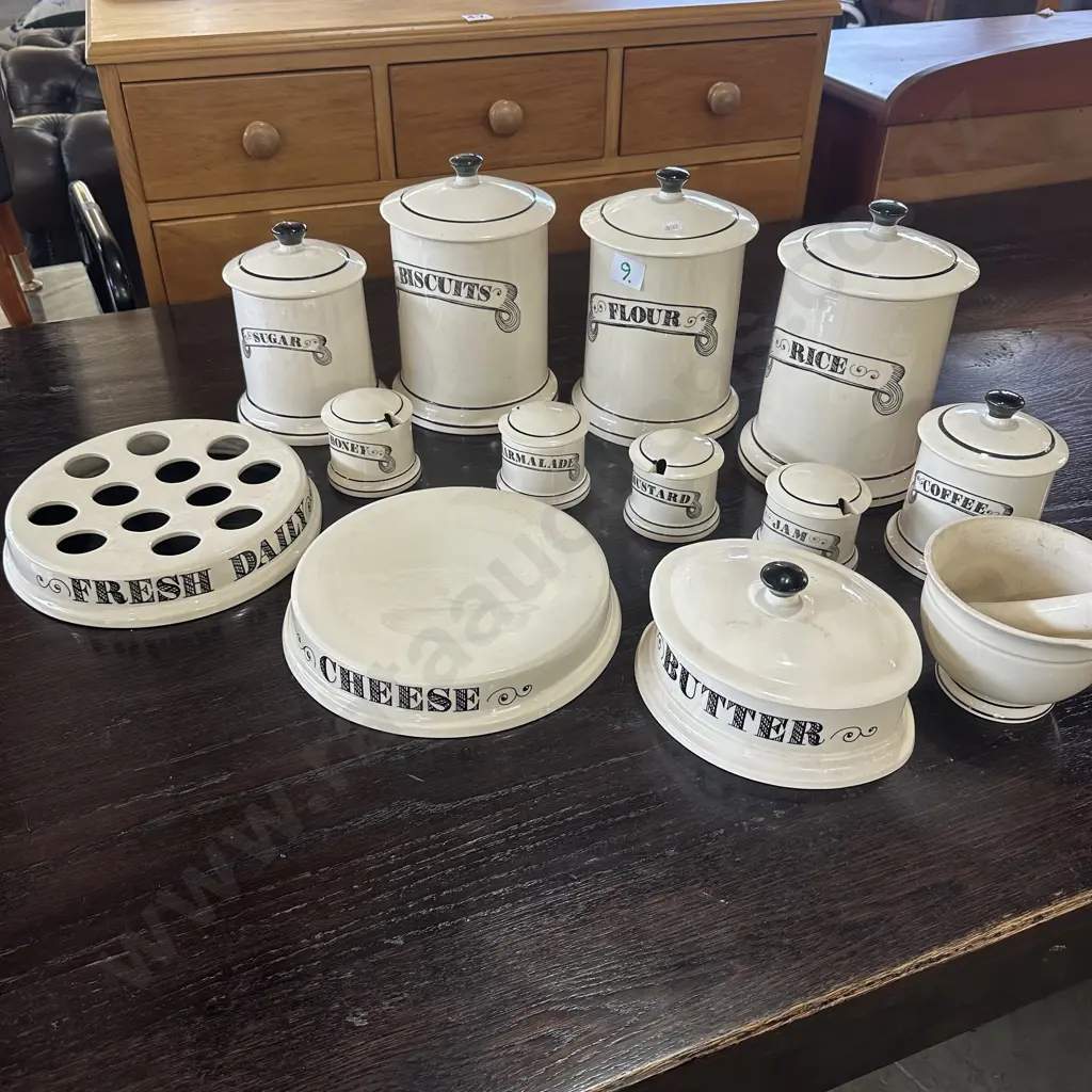 collection of original 1950s "Ditto" kitchenware Image 1++