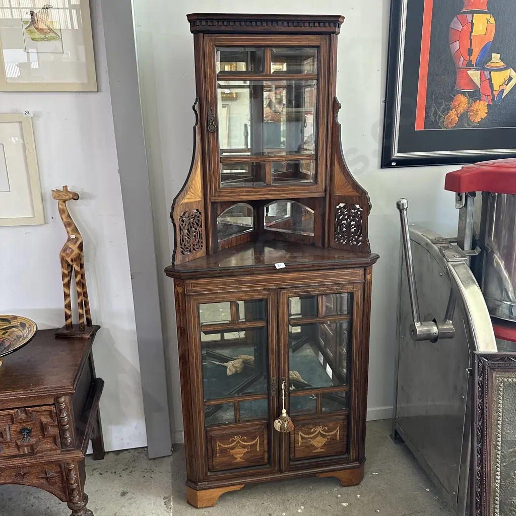 Sheraton revival corner cabinet Image 1++