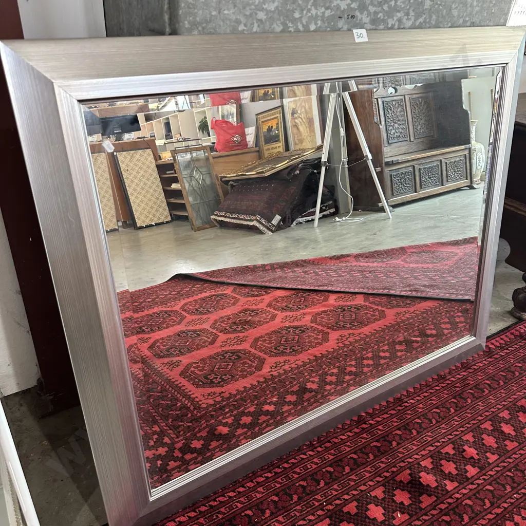 large mirror 1800 x 950 Image 1++