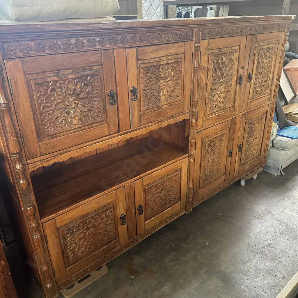 large Tony Greaves drinks sideboard Image 1++