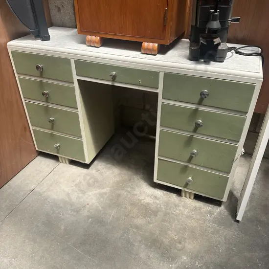 desk