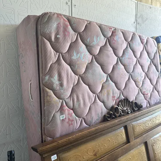 queen bed