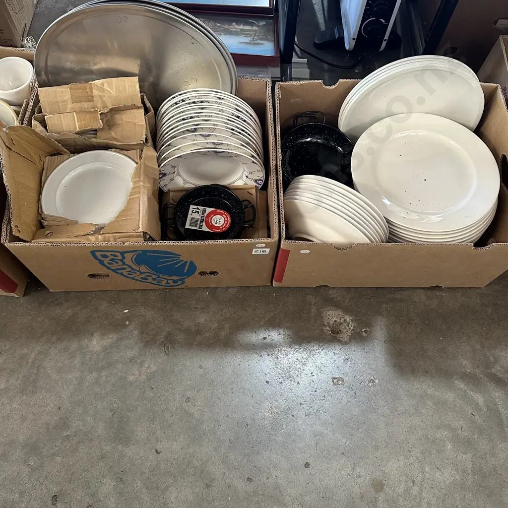 Two boxes plates, bowls, paella dishes. Image 1++