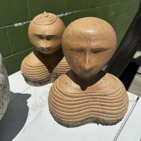 Pair of terracotta busts