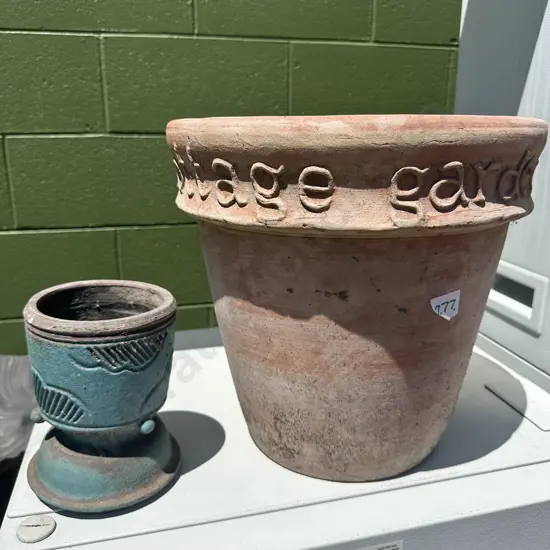 Two planters
