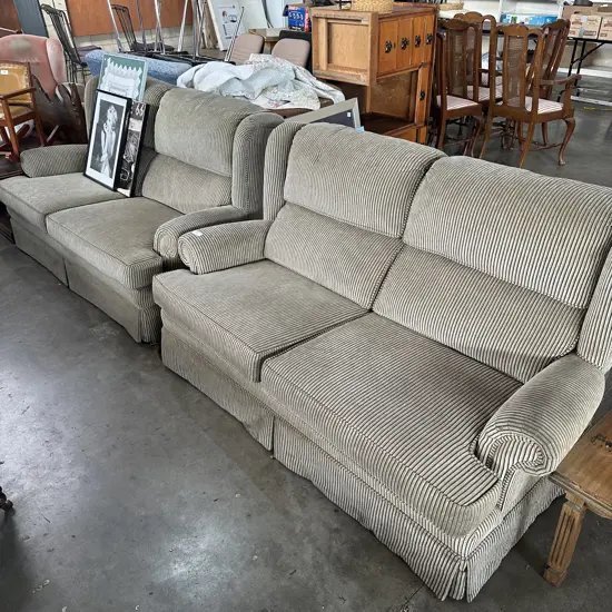 Pr of sofas
