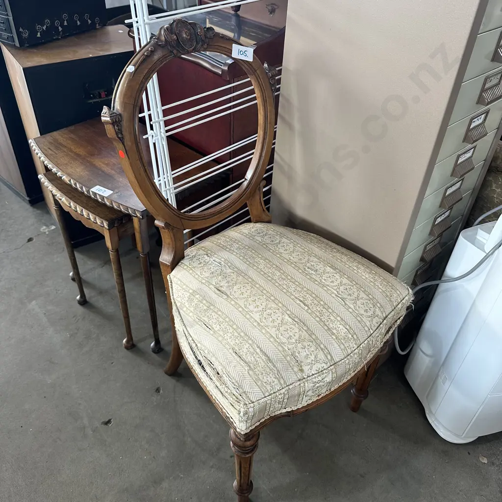 antique chair Image 1++