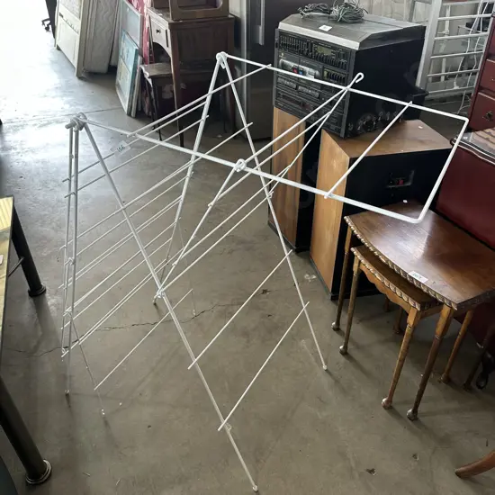 clothes horse
