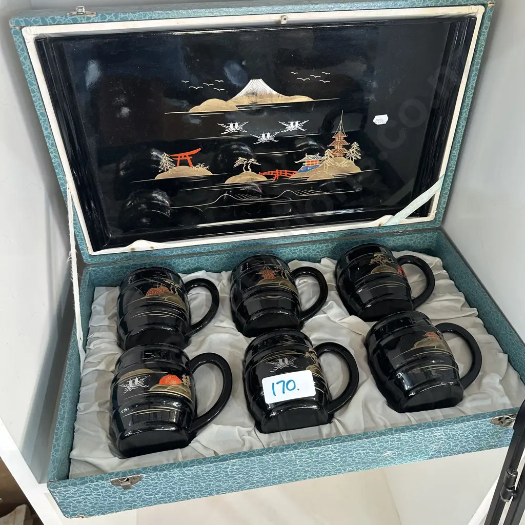 boxed serving set Image 1++