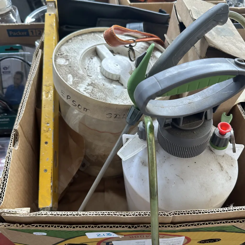 Box sprayer, level, epsom salts etc. Image 1++