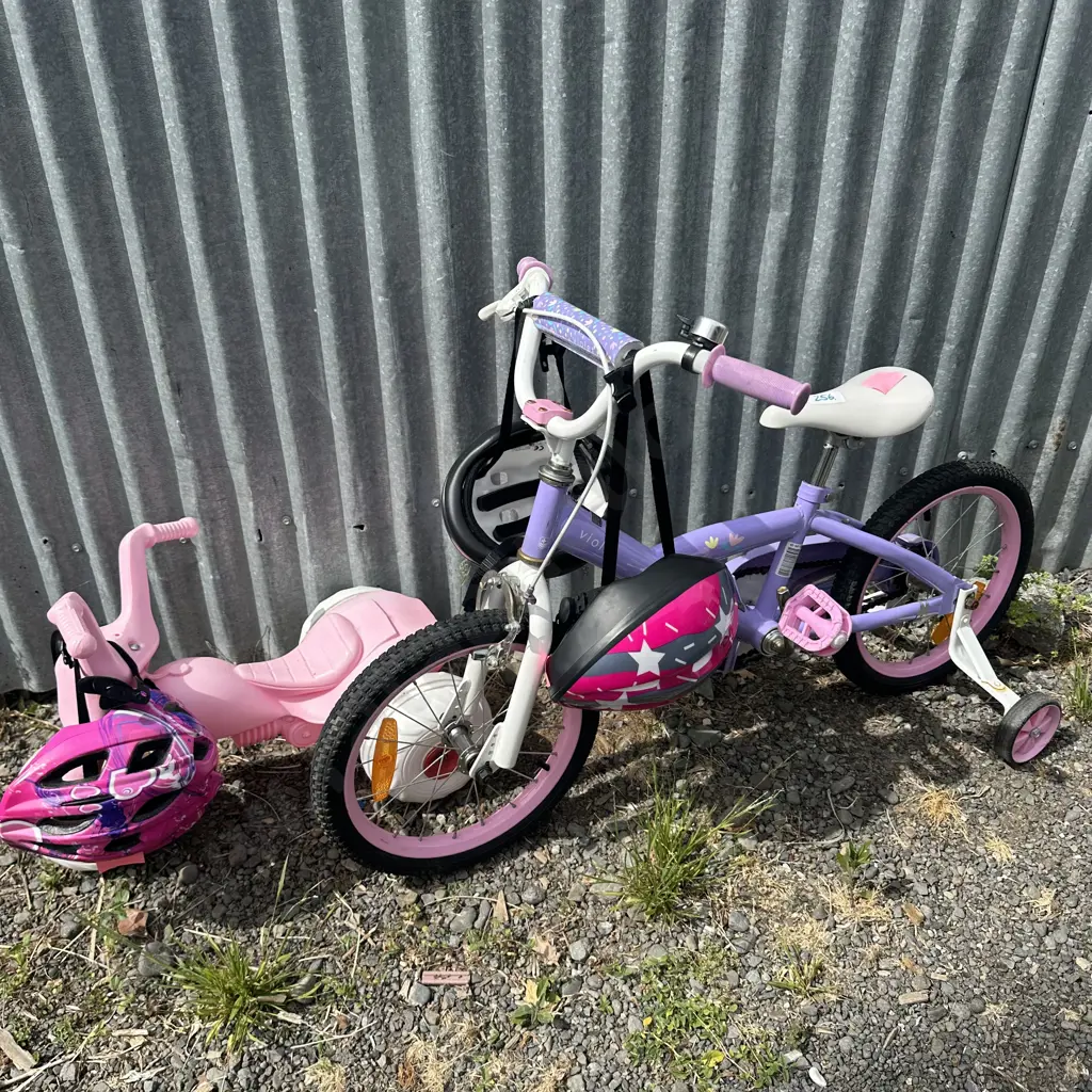 Great condition kids bike and three wheeler plus helmets Image 1++