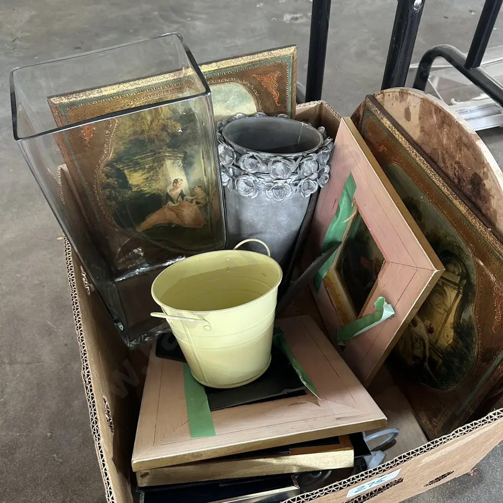 Large glass vase etc Image 1++