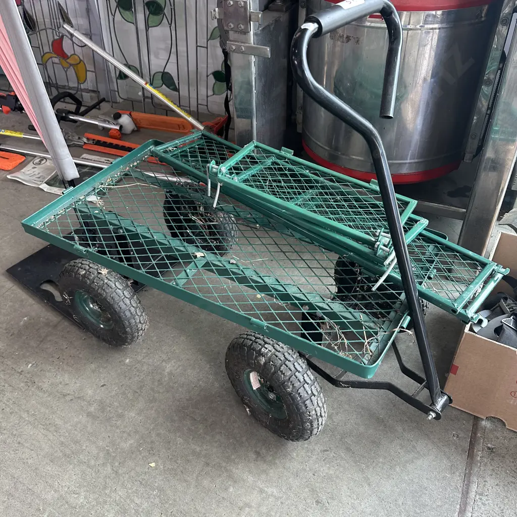 garden trolley (sides dont fit) Image 1++