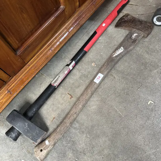2 x axe