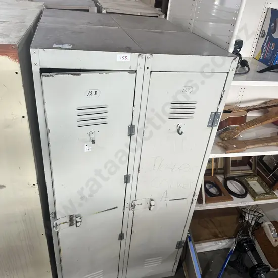 4 steel lockers double sided (1 end open)