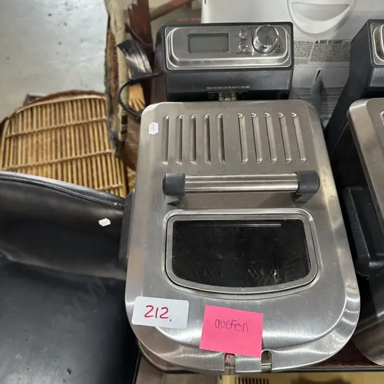 Good clean deep fryer