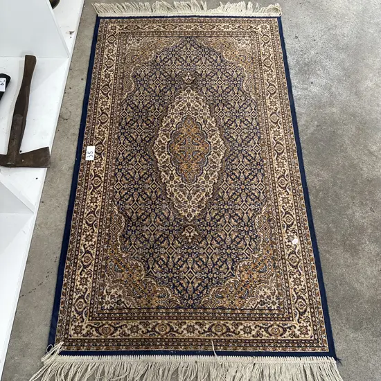 Silk style rug 670 x 1150